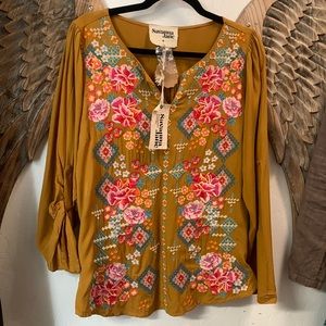 Savanna Jane embroidery blouse .